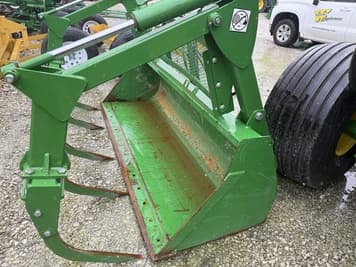 Main image John Deere Bucket Grapple